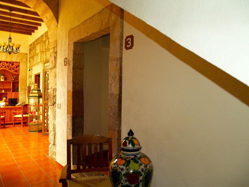 Hotel Refugio Agustino Morelia Exterior photo