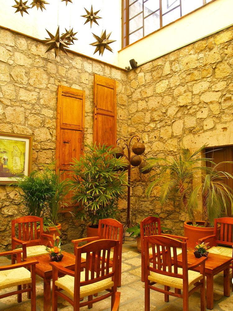 Hotel Refugio Agustino Morelia Exterior photo