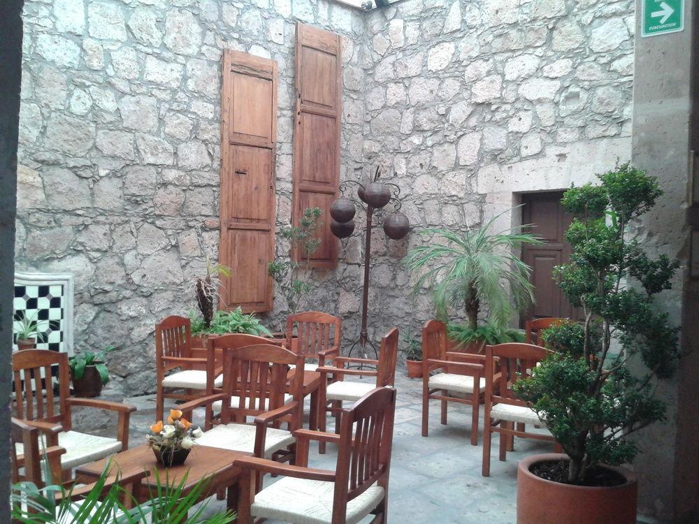 Hotel Refugio Agustino Morelia Exterior photo