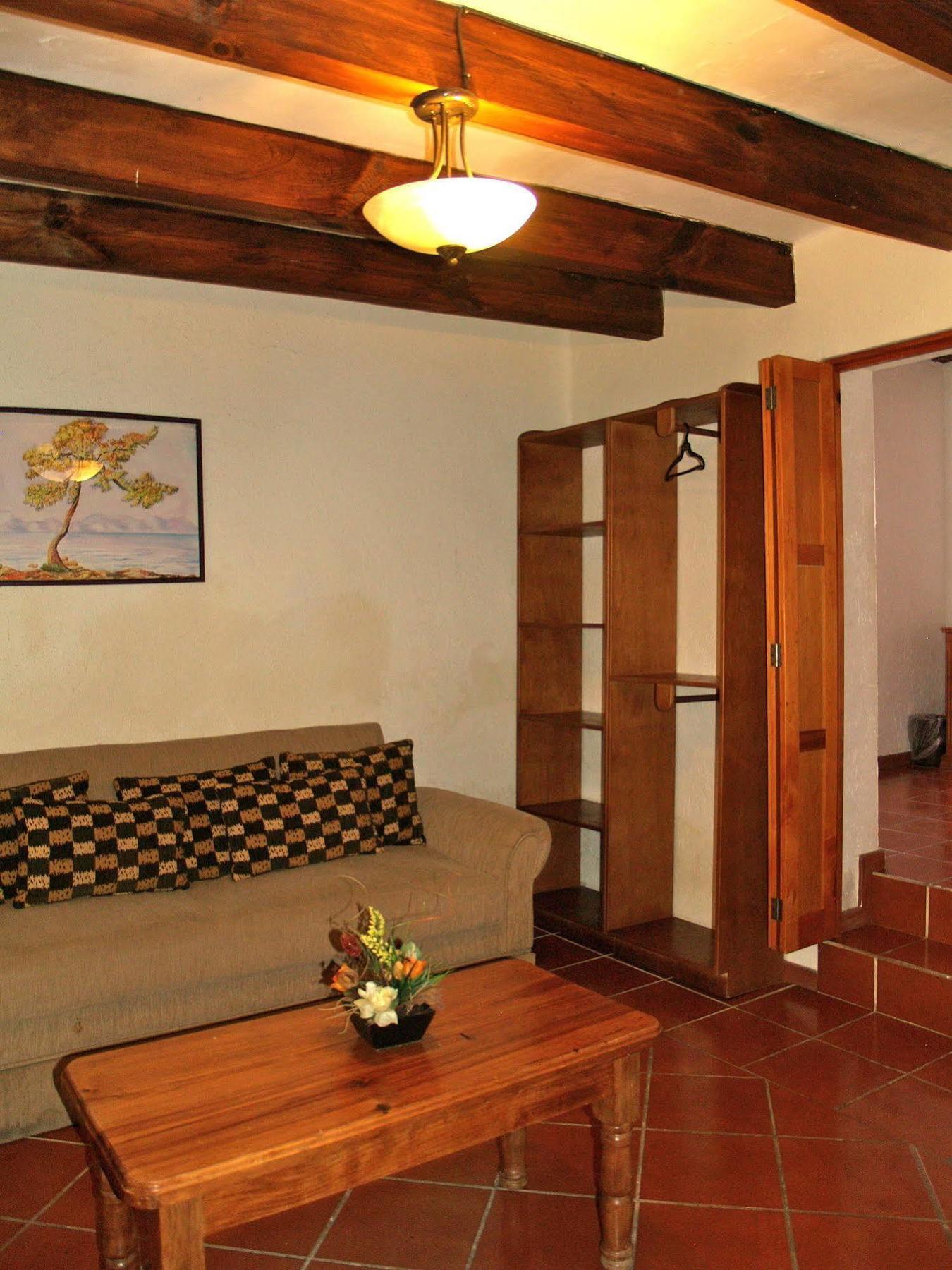 Hotel Refugio Agustino Morelia Exterior photo
