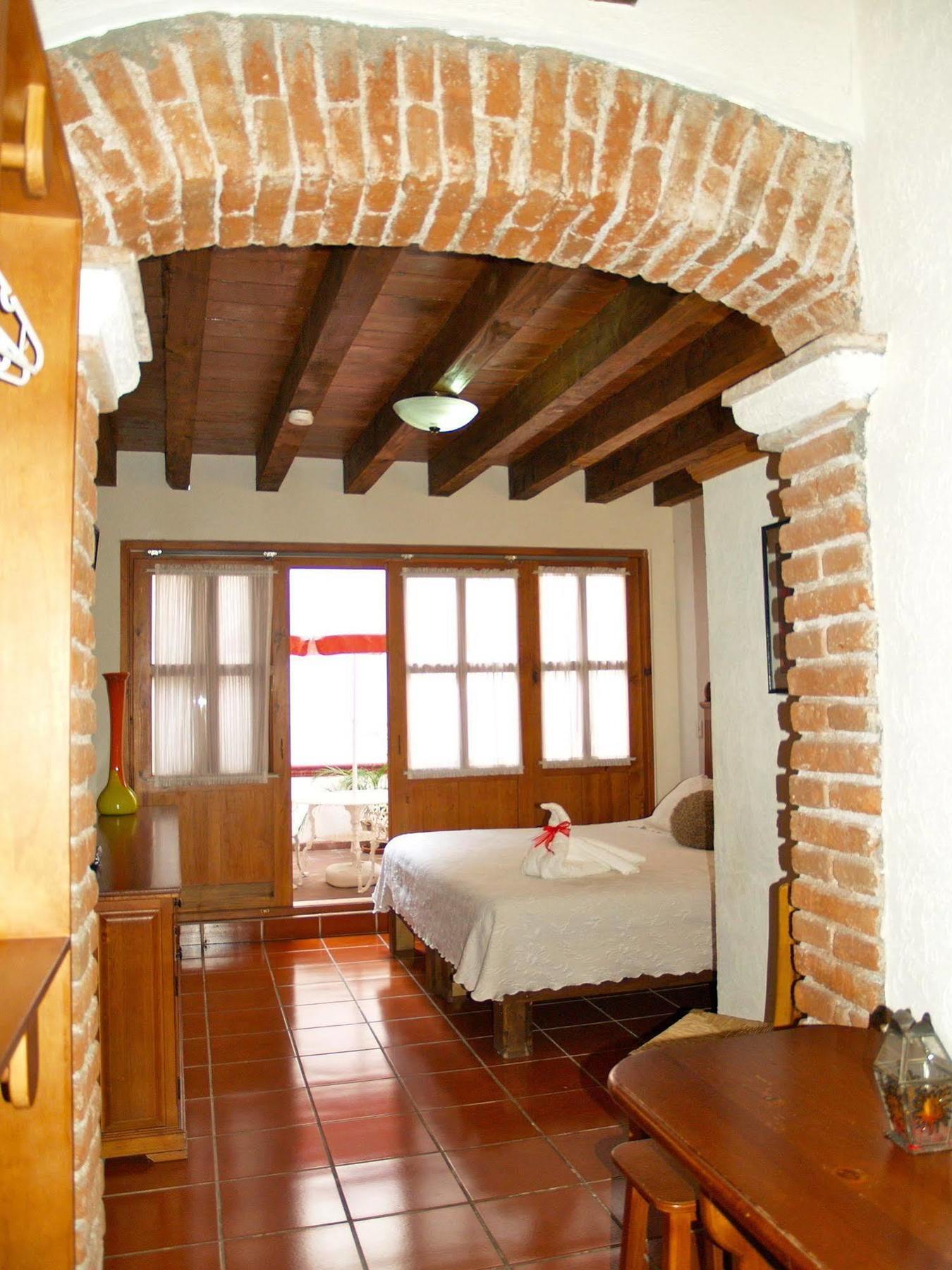 Hotel Refugio Agustino Morelia Exterior photo