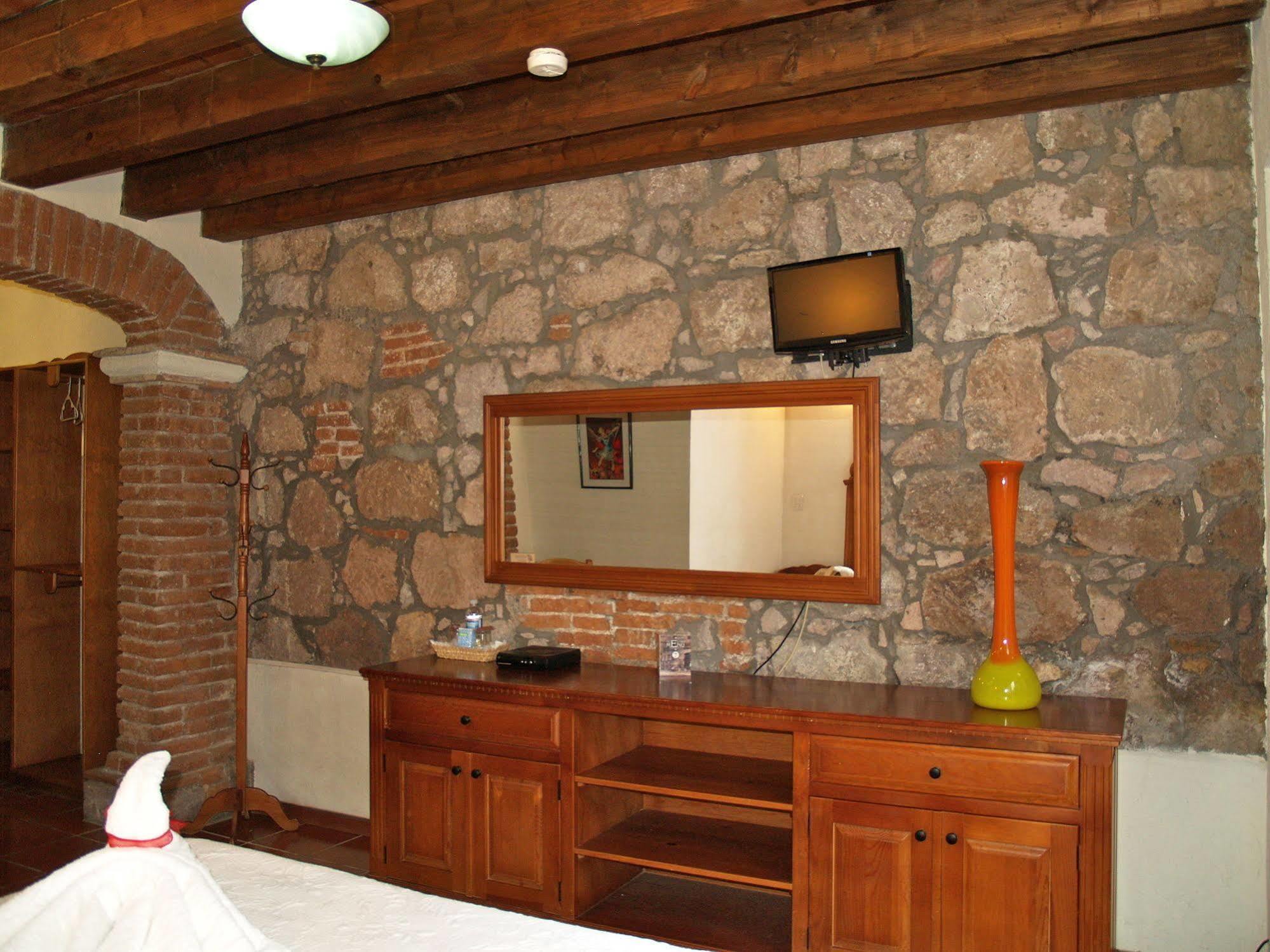 Hotel Refugio Agustino Morelia Exterior photo